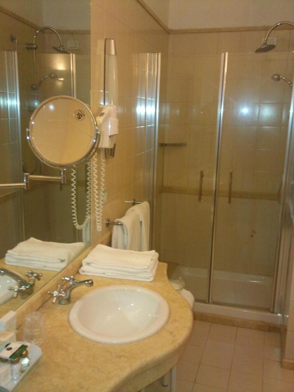 Due Colonne Hotel 3*